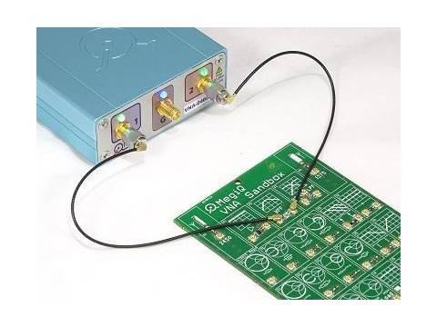 VNA-0460e-SB MegiQ Analizator wektorowy VNA-0460e 6GHz 2½-portowy VNA z Bias Generatorem + Sandbox VNA-VSB